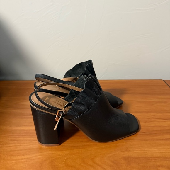 Nanette Lepore Madeline Block Heel Black Slingback Peep Toe Square Toe Ruffle 10 - Picture 3 of 11